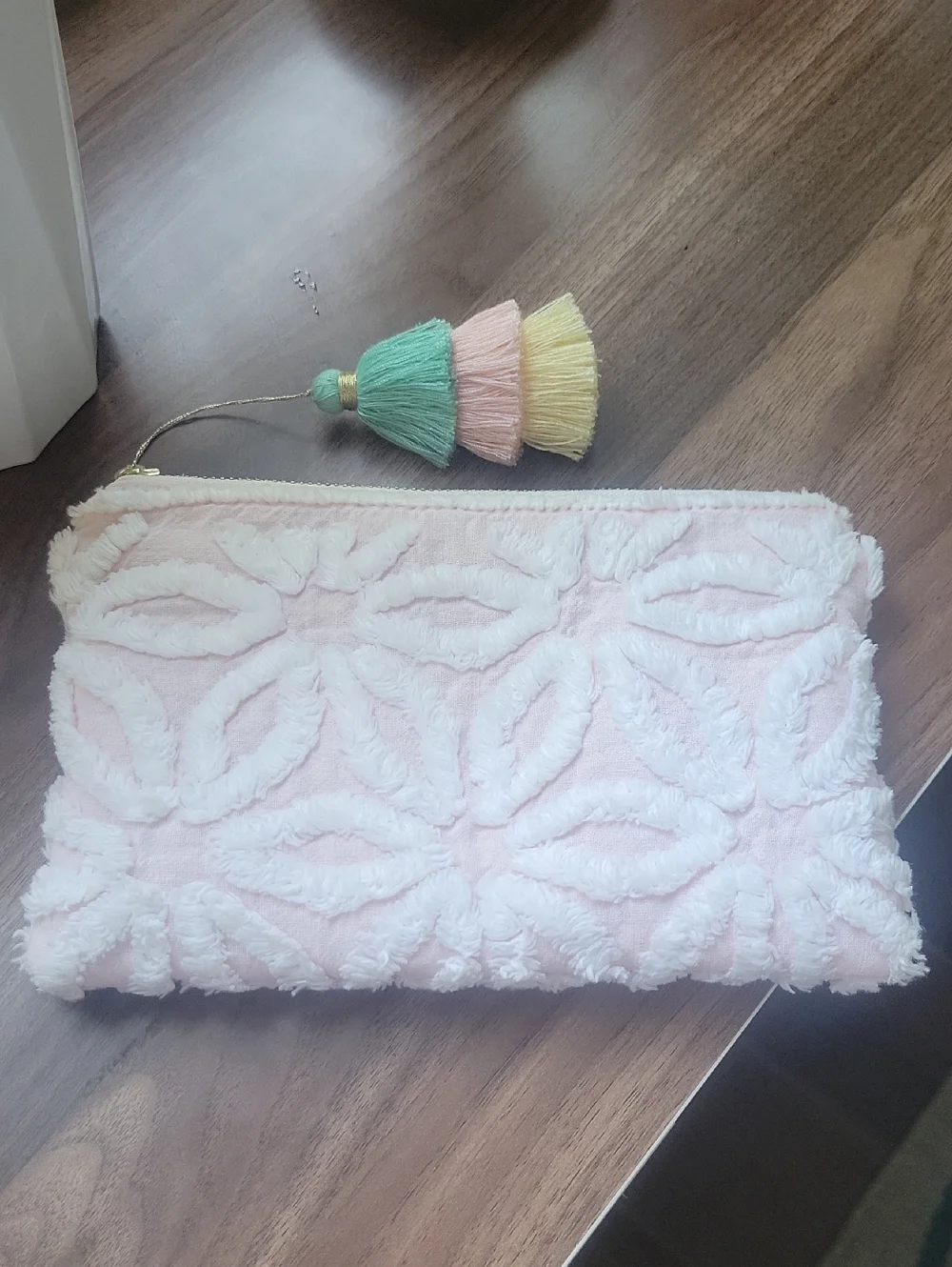 Baggageand Co Essential Oil Pink Pouch With Tassel